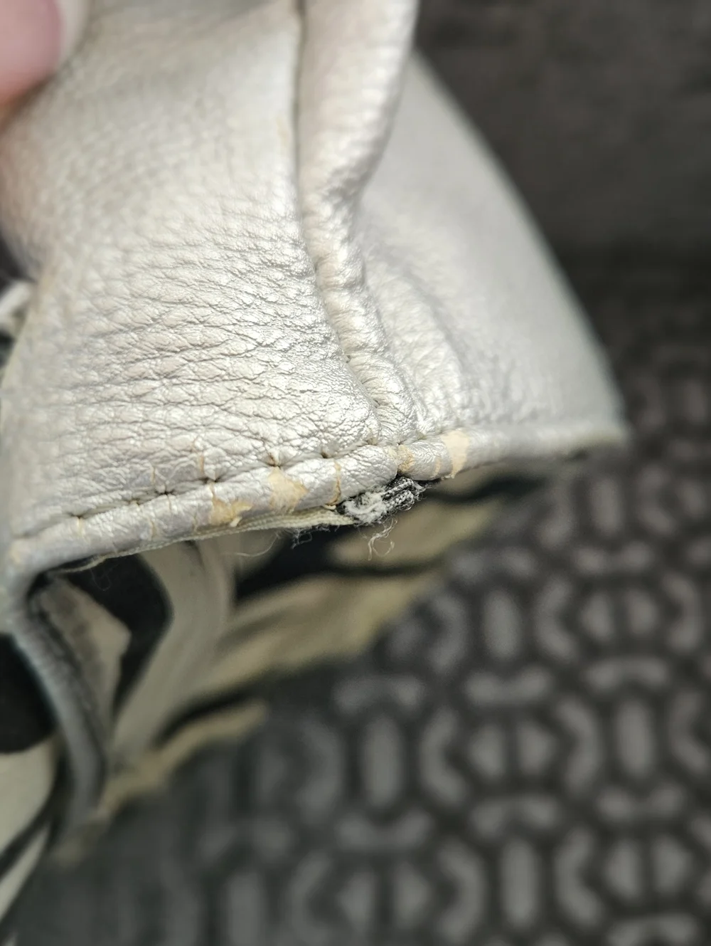 Steve Madden Quilted Metallic Silver Chain Shoulder Bag - Picture 15 of 16